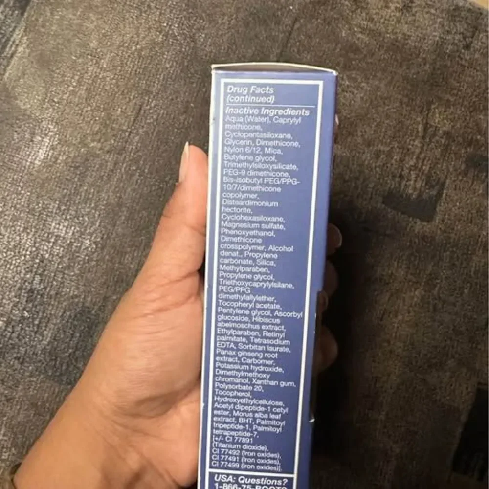 No7 Lift & Luminate Triple Action Serum Foundation - Cool Vanilla 30ml